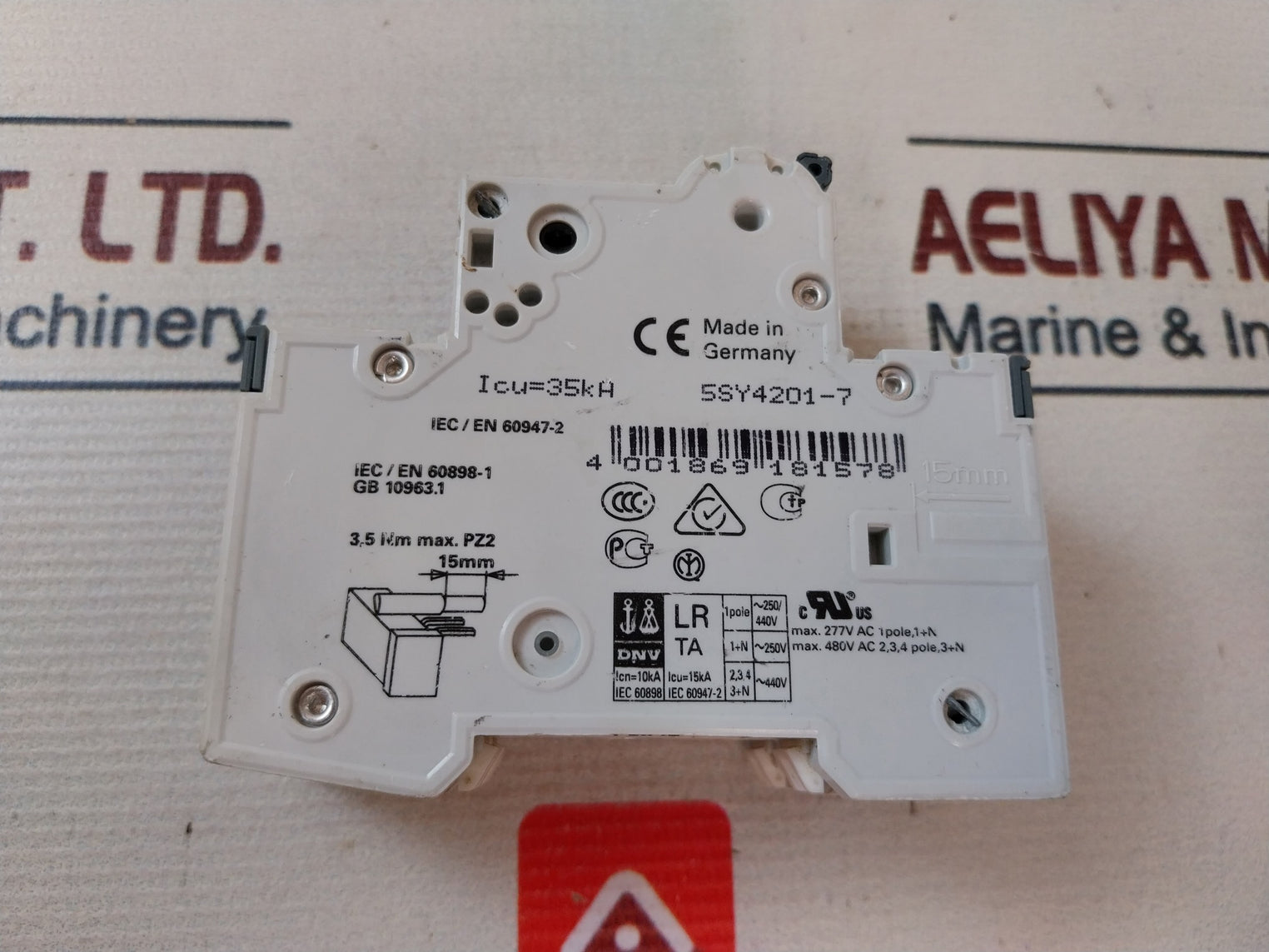 Siemens 5Sy42 Circuit Breaker 400V 4Pole