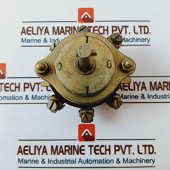Siemens 5 TN 4 13 Insulating Switch