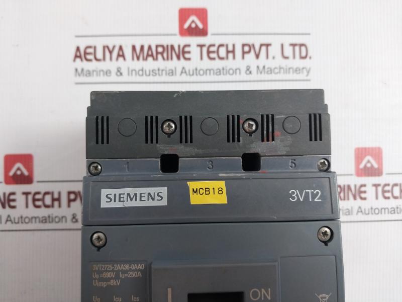 Siemens 690V- 10Ka 5Ka 50/60Hz 3 Pole Circuit Breaker 3Vt2725-2Aa36-0Aa0