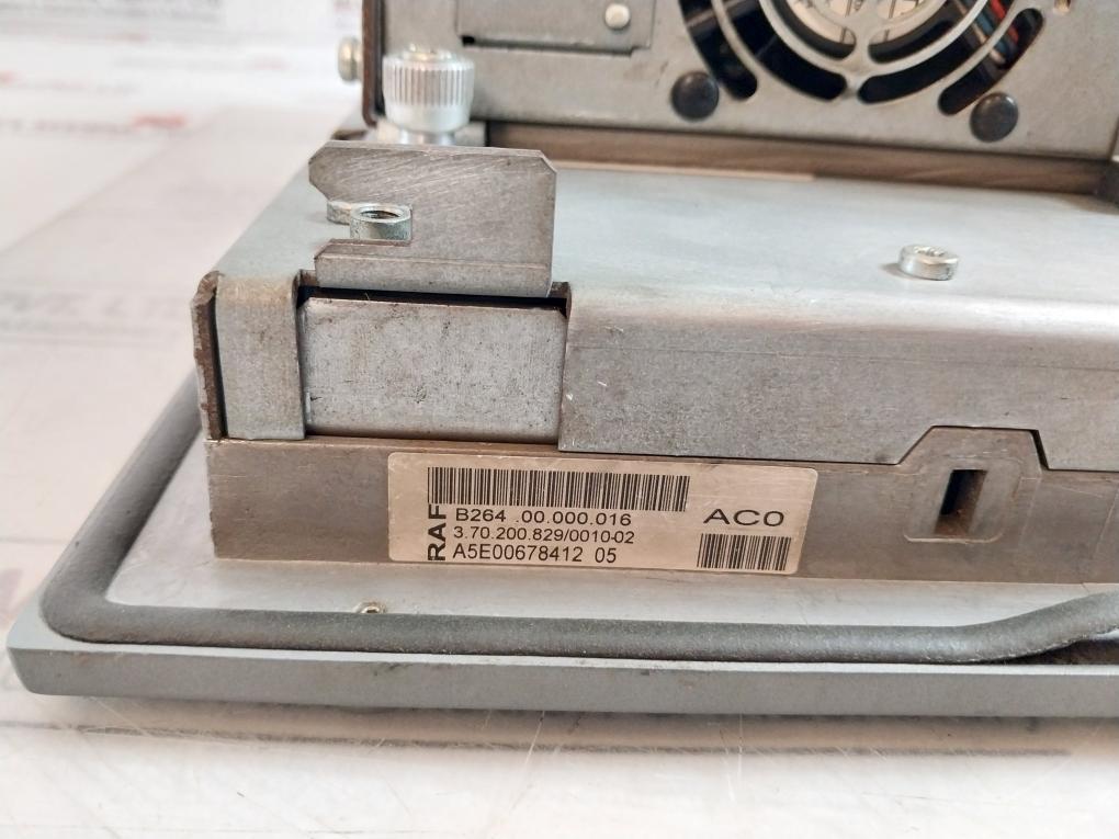 Siemens 6Av7423-2Ac00-0Ca1 Hmi Panel 100-240V-/50-60Hz Max 2,3A