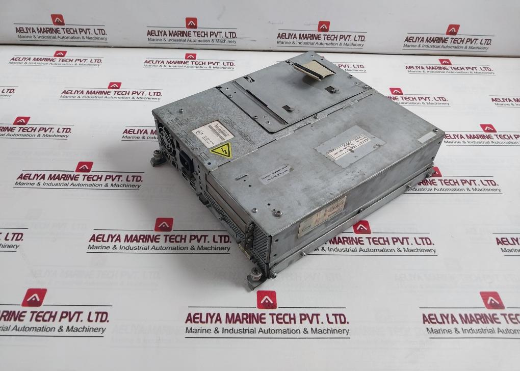 Siemens 6Av7462-0Ac00-0Ca0 Simatic Panel Pc 677 (Ac) 15"Key Rev: I5/15 100-240V