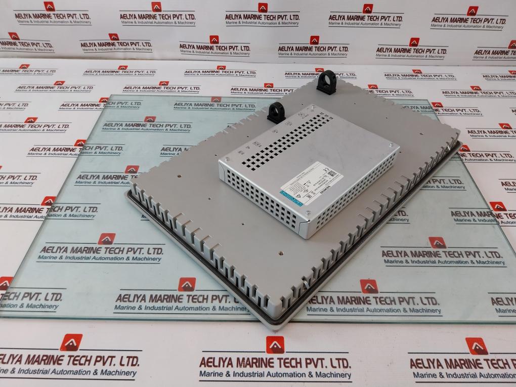 Siemens 6AV7863-6MA20-2AA0 Multi-Touch Display With Standard Cable 6XV1878-2A