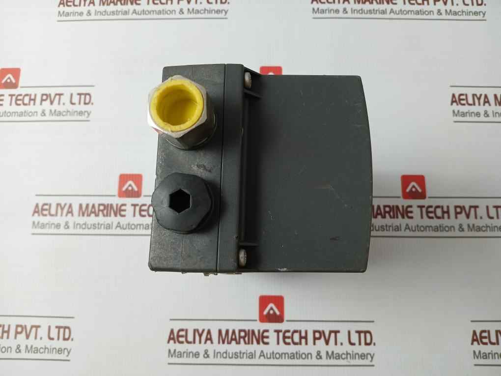 Siemens 6Dr5110-0Nn00-0Aa0 Sipart Ps2 Hart Positioner 4-20Ma Ip66
