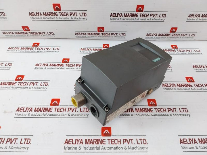 Siemens 6Dr5120-0Nn01-0Aa4 Sipart Ps2 Hart Positioner E344532 5.01.00 4-20Ma