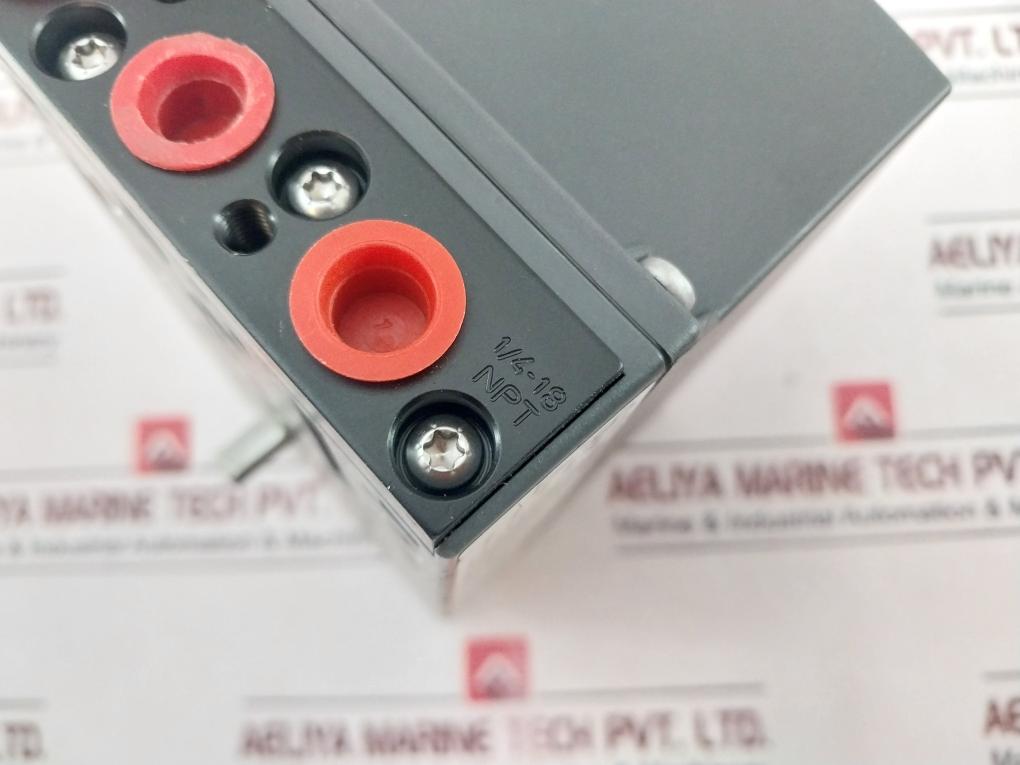 Siemens 6Dr5220-0En00-0Aa0 Hart Positioner Ip66