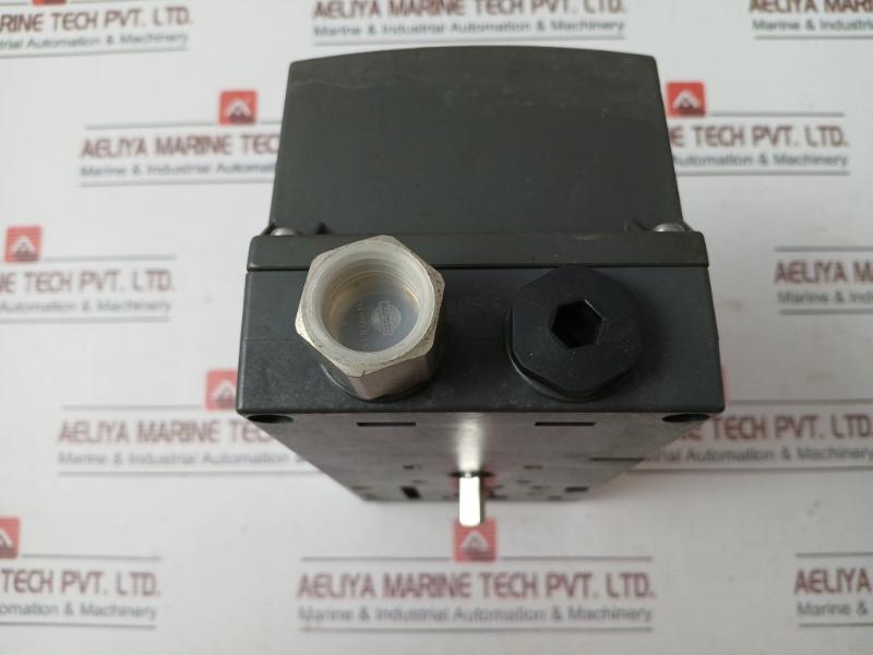 Siemens 6Dr5220-0En00-0Aa0 Sipart Ps2 Smart Electropneumatic Positioner 18-30V