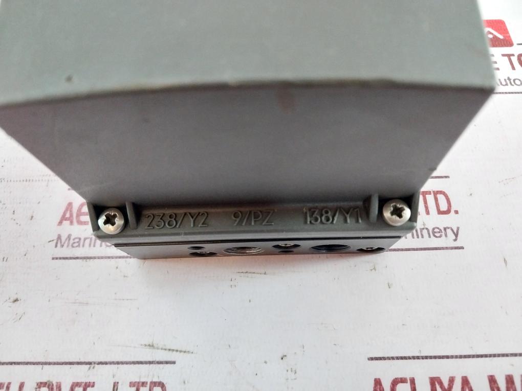 Siemens 6Dr5310-0Ng00-0Aa0 Sipart Ps2 I/P Electropneumatic Positioner 100Ma