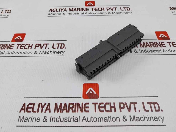Siemens 6es7 392-1am00-0aa0 Front Connector Unit L2