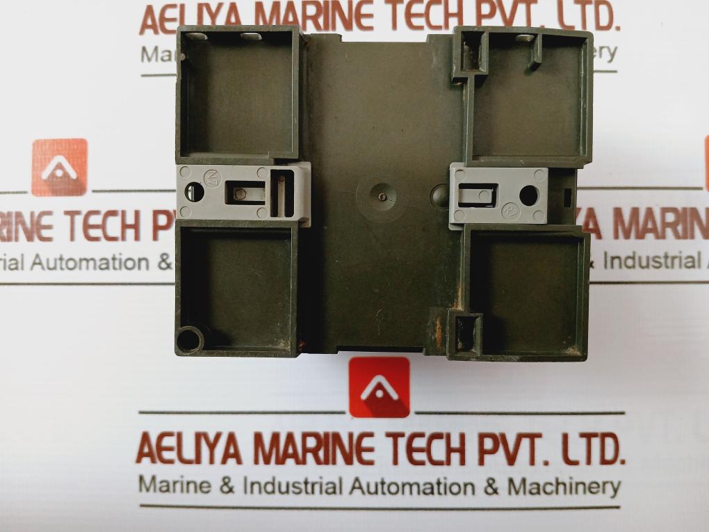 Siemens 6Ed1 052-1Fb00-0Ba5 Logo! 230Rc Display Logic Module Logo Dc24V 8A/Ac