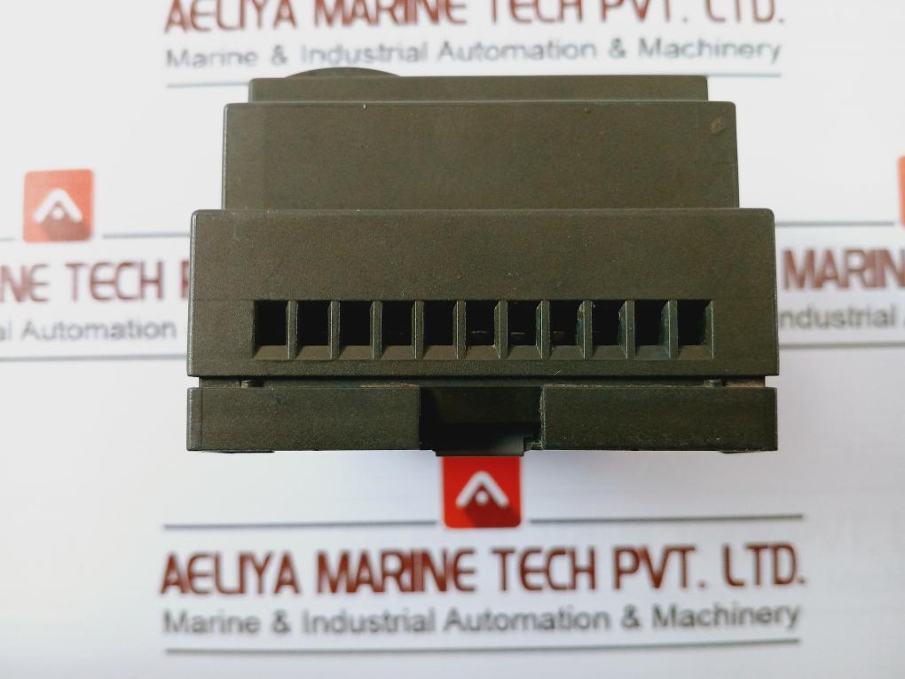 Siemens 6Ed1 052-1Fb00-0Ba5 Logo! 230Rc Display Logic Module Logo Dc24V 8A/Ac