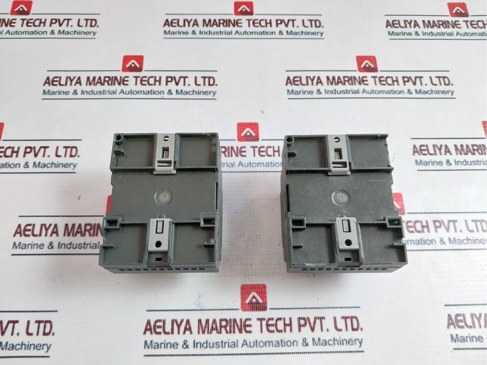 Siemens 6ED1 052-1MD00-0BA6 Controller 10a