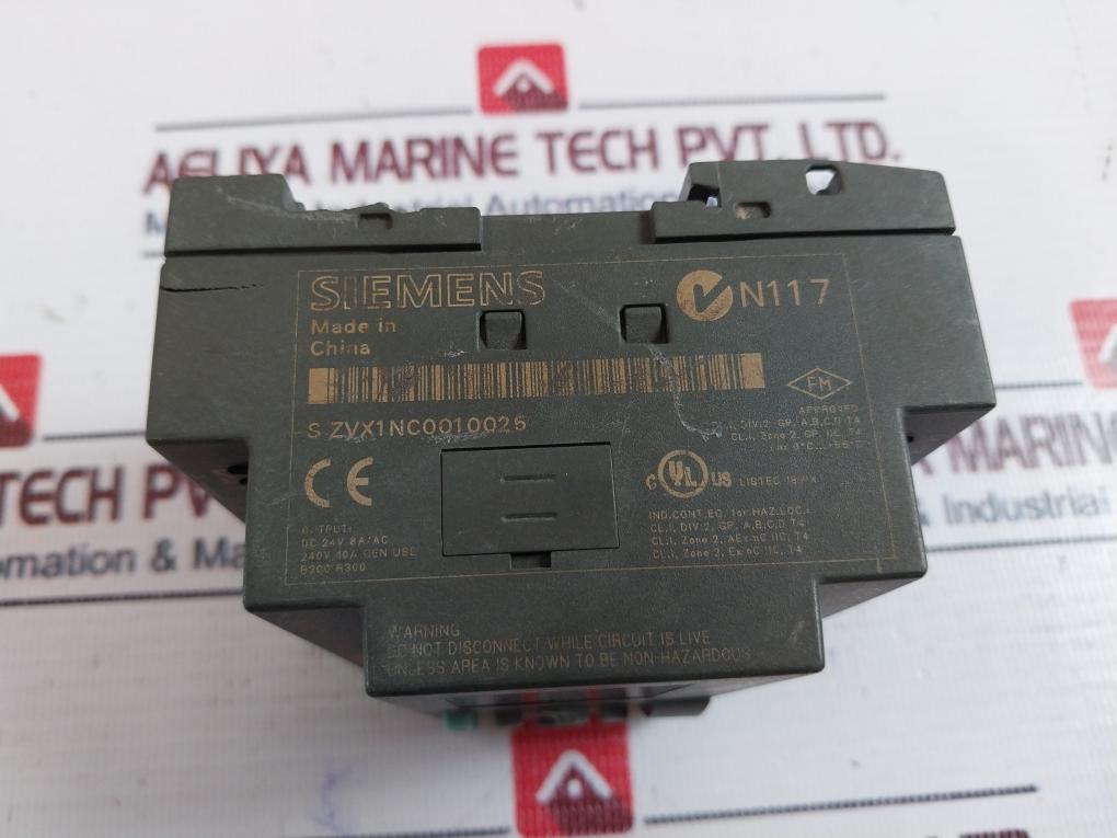 Siemens 6ED1 052-1MD00-0BA6 Controller 240V 10A