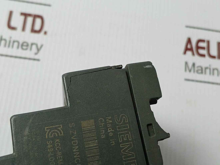 Siemens 6Ed1 052-1Md00-0Ba6 Logo! 12/24Rc Logic Display Module 240V 10A