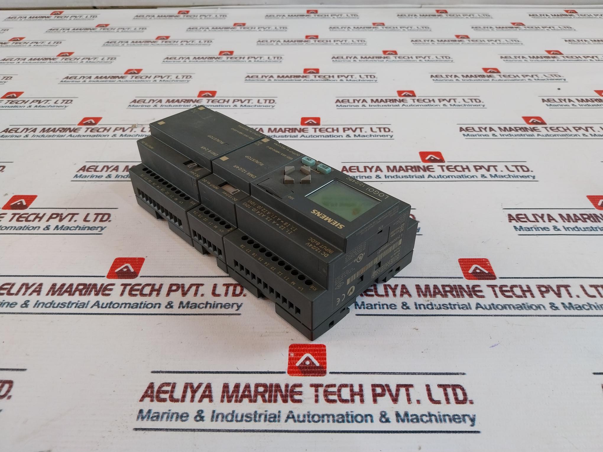 Siemens 6ED1 052-1MD00-0BA6 Logo! 12/24RC Logic Module