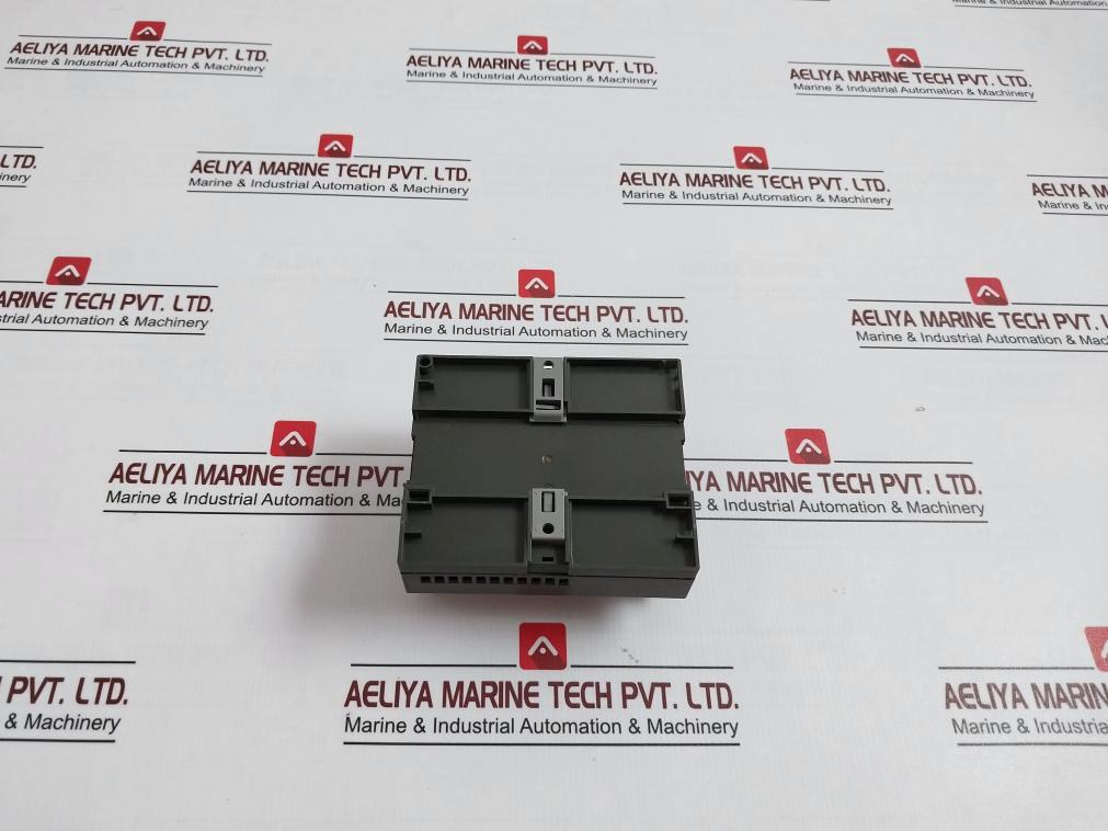 Siemens 6Ed1 052-1Md00-0Ba7 Logic Module Logo! 12/24Rce Dc12/24V 8A, 24Vdc 8Xdc