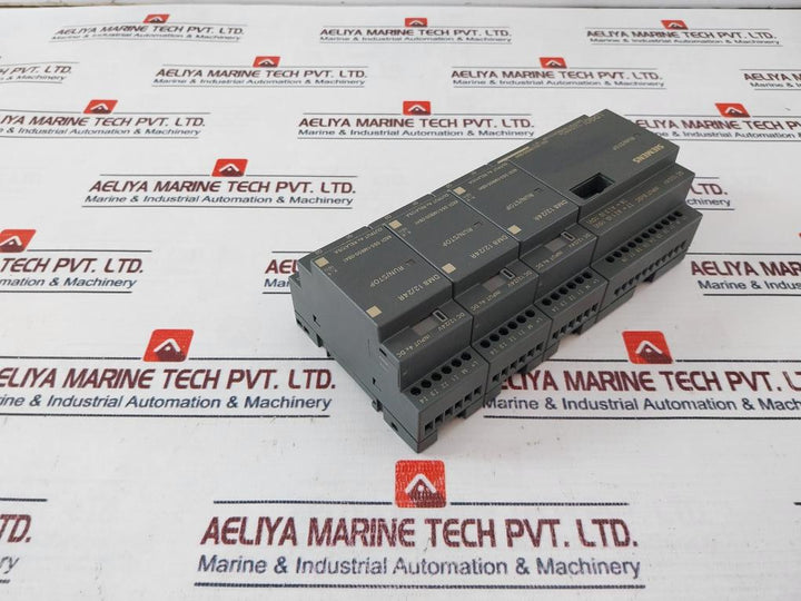 Siemens 6ED1 052-2MD00-0BA5/ 6ED1 055-1MB00-0BA1 Logic Module