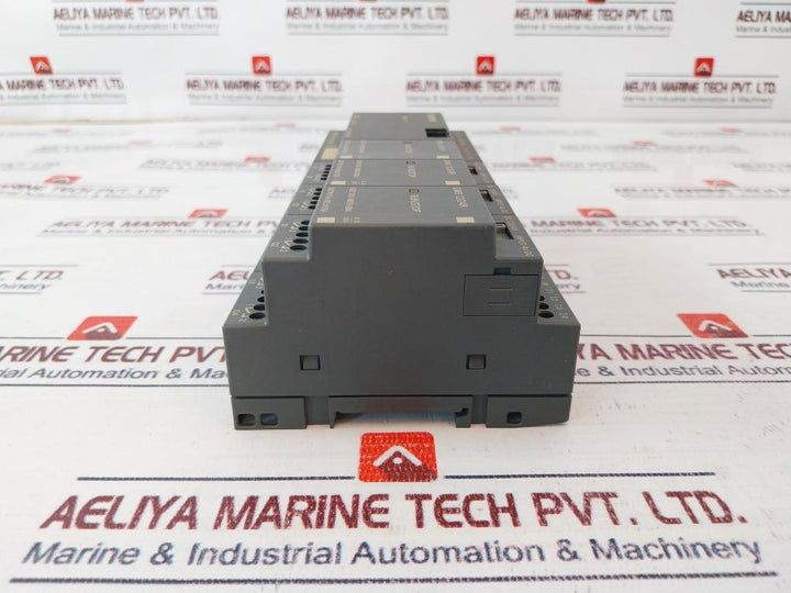 Siemens 6ED1 052-2MD00-0BA5/ 6ED1 055-1MB00-0BA1 Logic Module