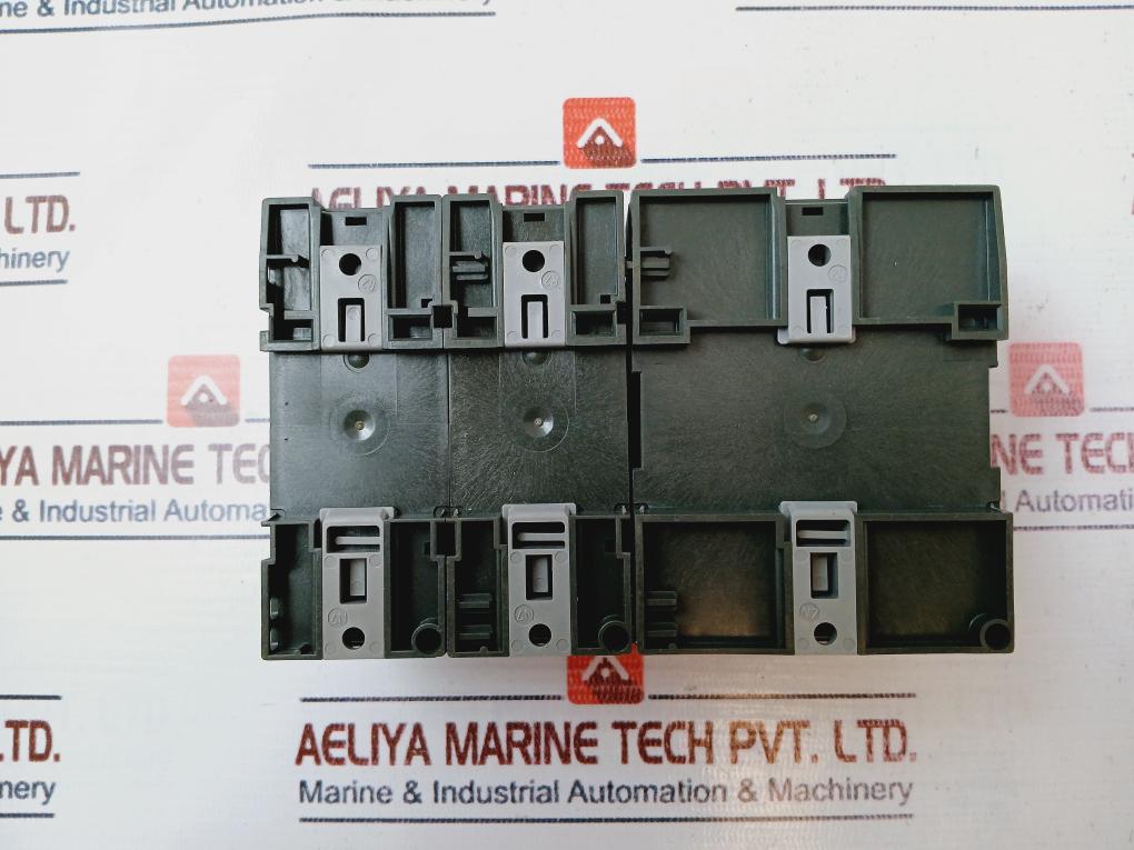 Siemens 6Ed1 052-2Md00-0Ba5 Logic Module 6Ed1 055-1Mb00-0Ba1, Dc 12/24V