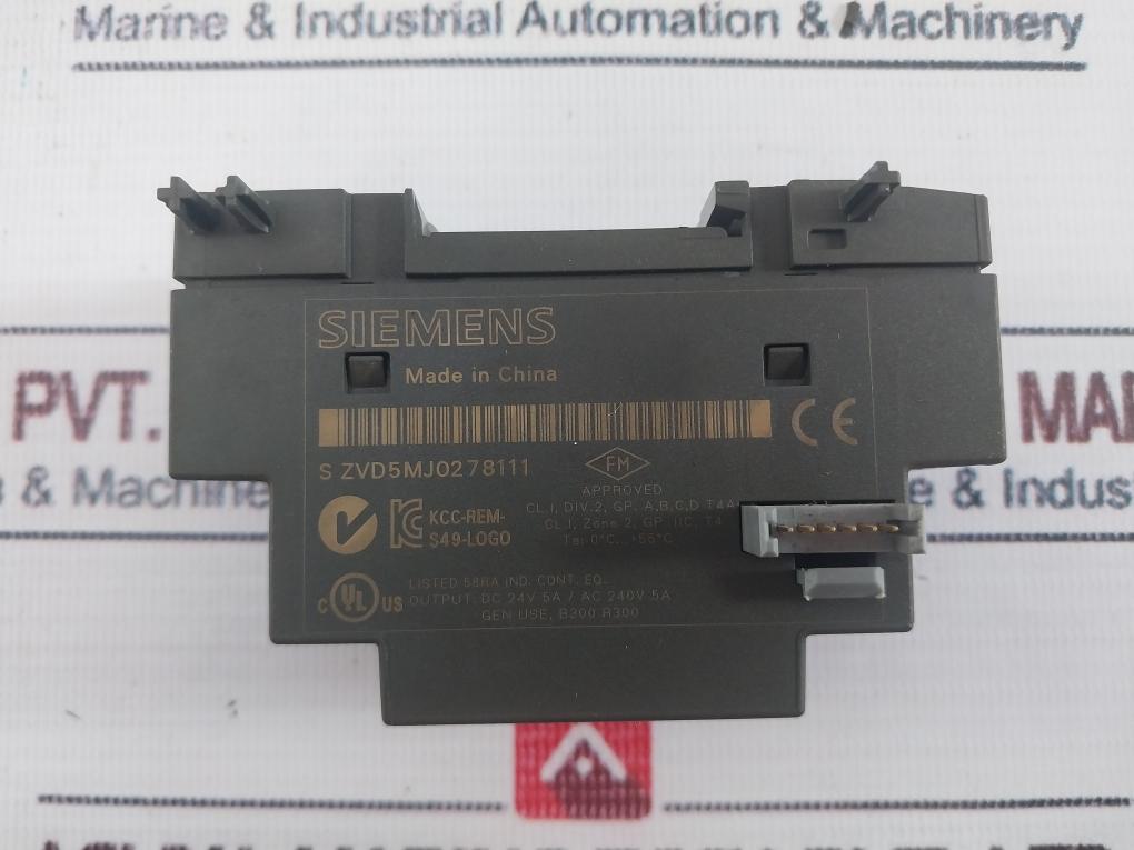 Siemens 6ED1 052-2MD00-0BA6 Logic Module W/ Expansion Module 6ED1 055-1MB00-0BA1