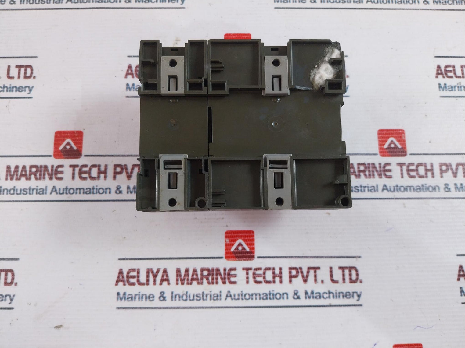 Siemens 6Ed1 052-2Md00-0Ba6 Logo! 12/24Rco W/ 6Ed1 055-1Mb00-0Ba1 Plc Module