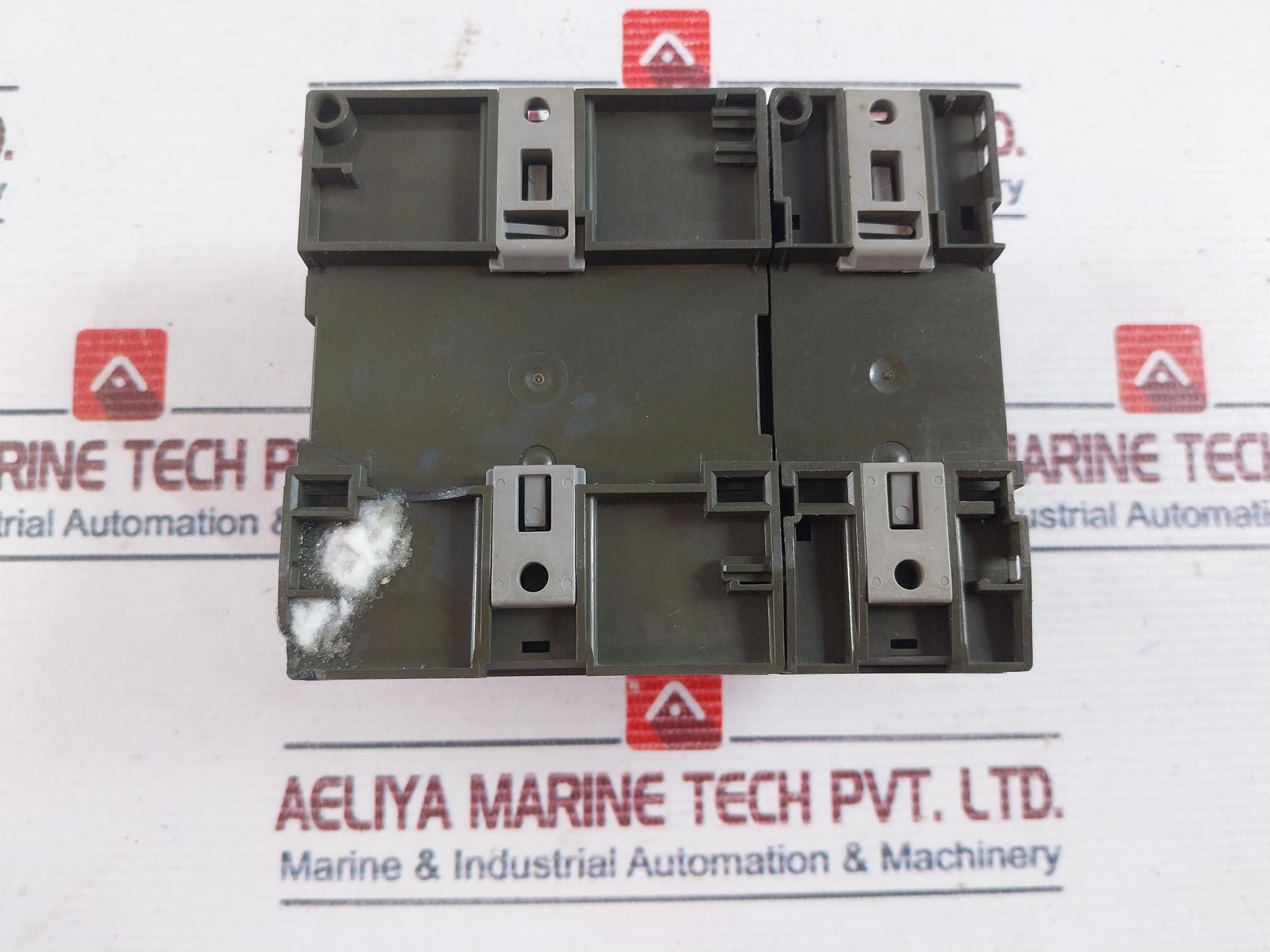Siemens 6Ed1 052-2Md00-0Ba6 Logo! 12/24Rco W/ 6Ed1 055-1Mb00-0Ba1 Plc Module