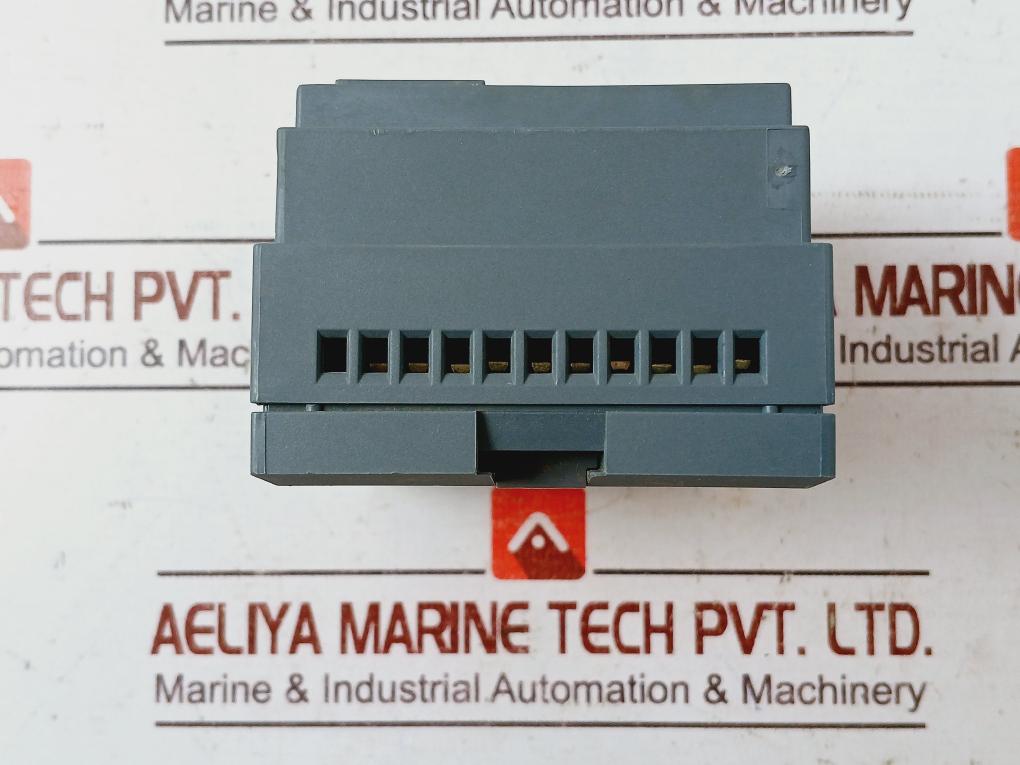 Siemens 6Ed1052-2Md00-0Ba8 Logic Module Logo Bm 12/24Rceo 4X Relay/10A