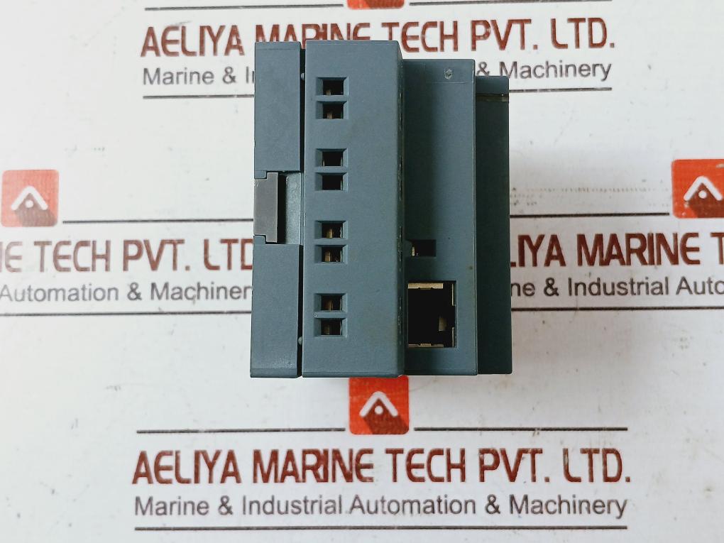 Siemens 6Ed1052-2Md00-0Ba8 Logic Module Logo Bm 12/24Rceo 4X Relay/10A