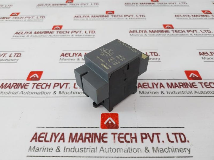 Siemens 6Ed1 057-4Ca00-0Aa0 Logo! Contact 24 Switching Module Ac-1 20A Ip20