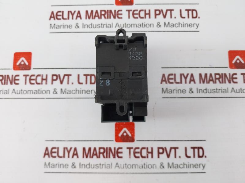 Siemens 6Ed1 057-4Ca00-0Aa0 Logo! Contact 24 Switching Module Ac-1 20A Ip20