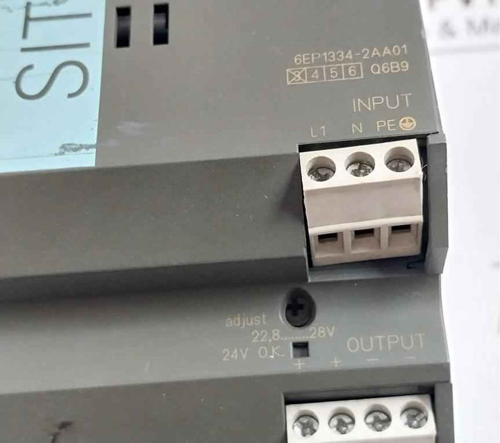 Siemens 6Ep1334-2Aa01 Sitop Smart Power Supply Ac 120/230V 4.1/2,4A 50/60Hz