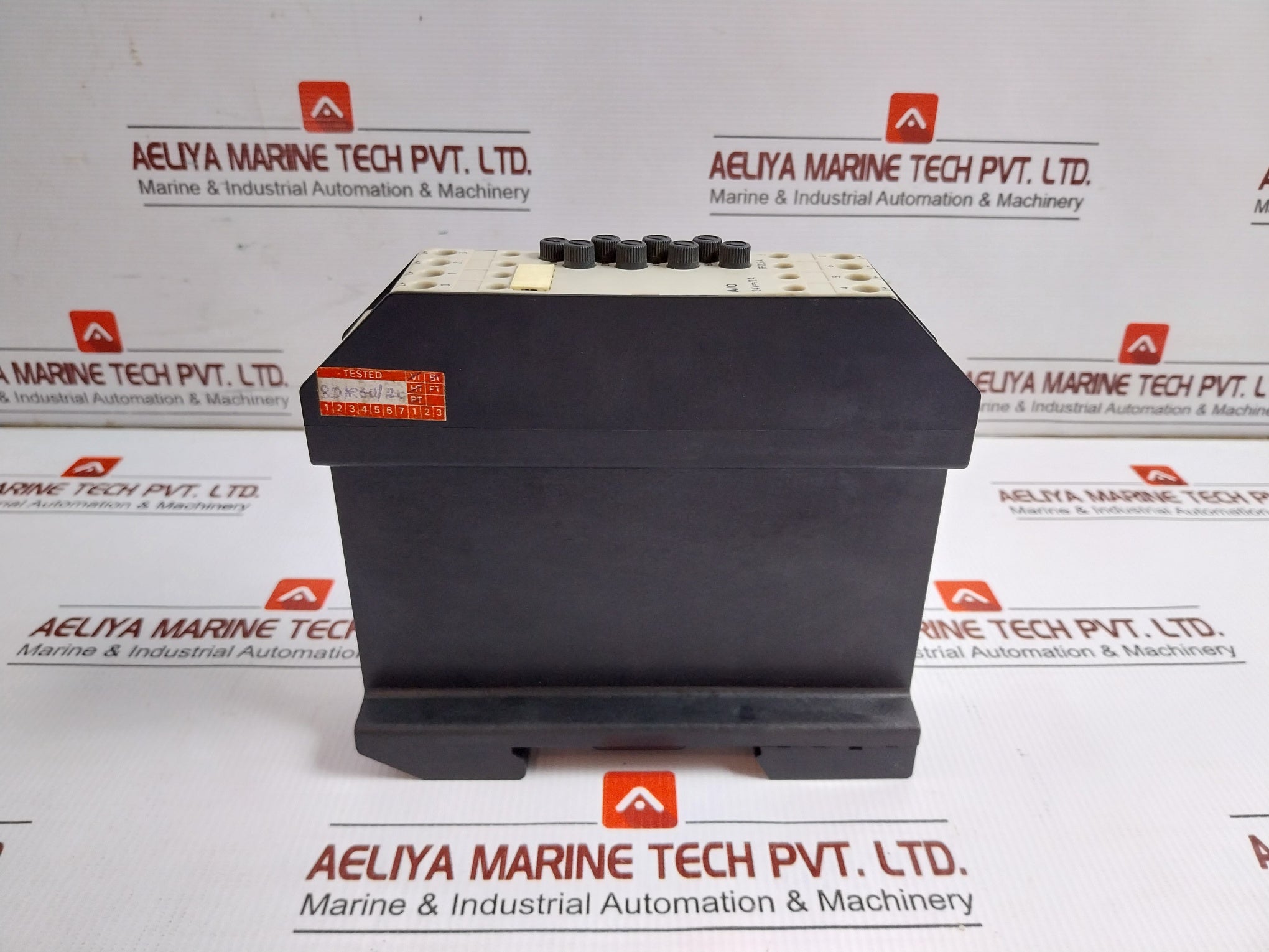 Siemens 6Es5 410-7Aa 11 Digital Output Module 24Vdc