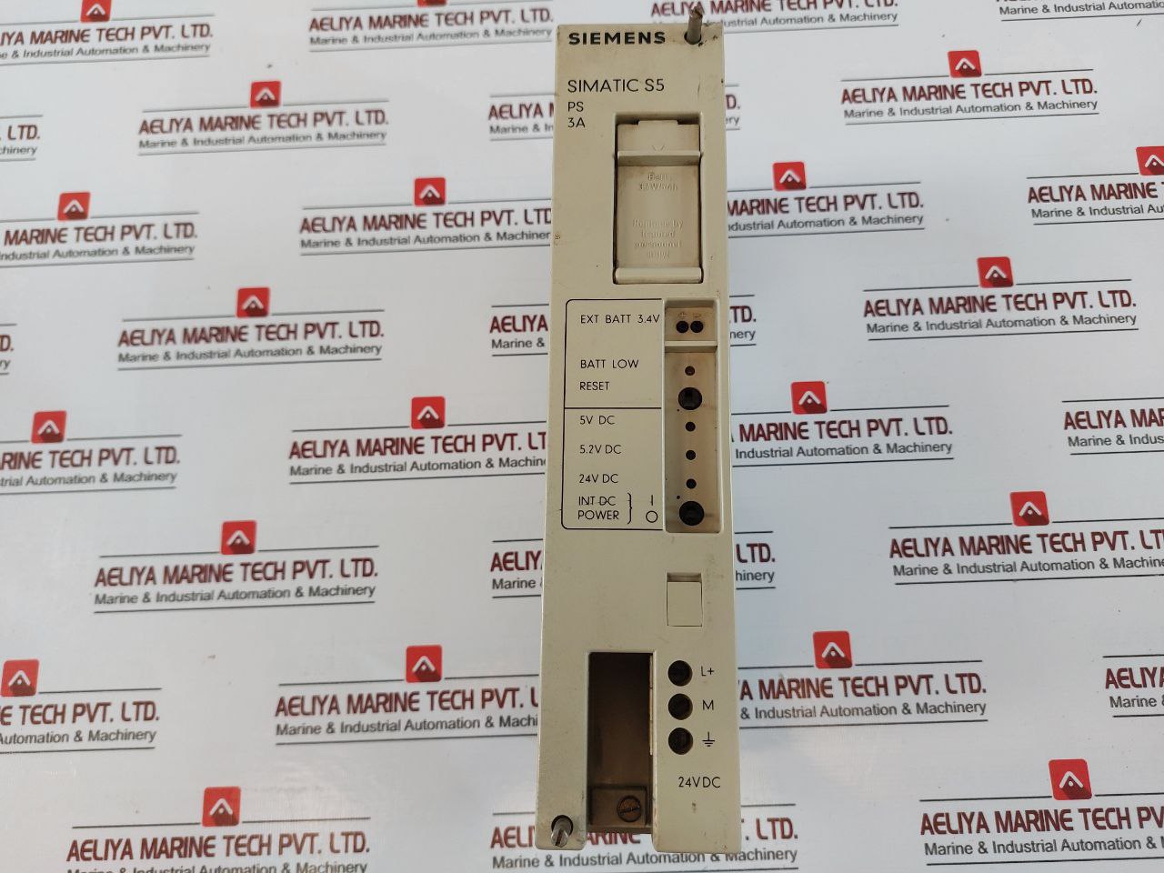 Siemens 6Es5 441-7La11,6Es5 941-7Ua13,6Es5 420-7La11,6Es5 700-0La1 Module Rack