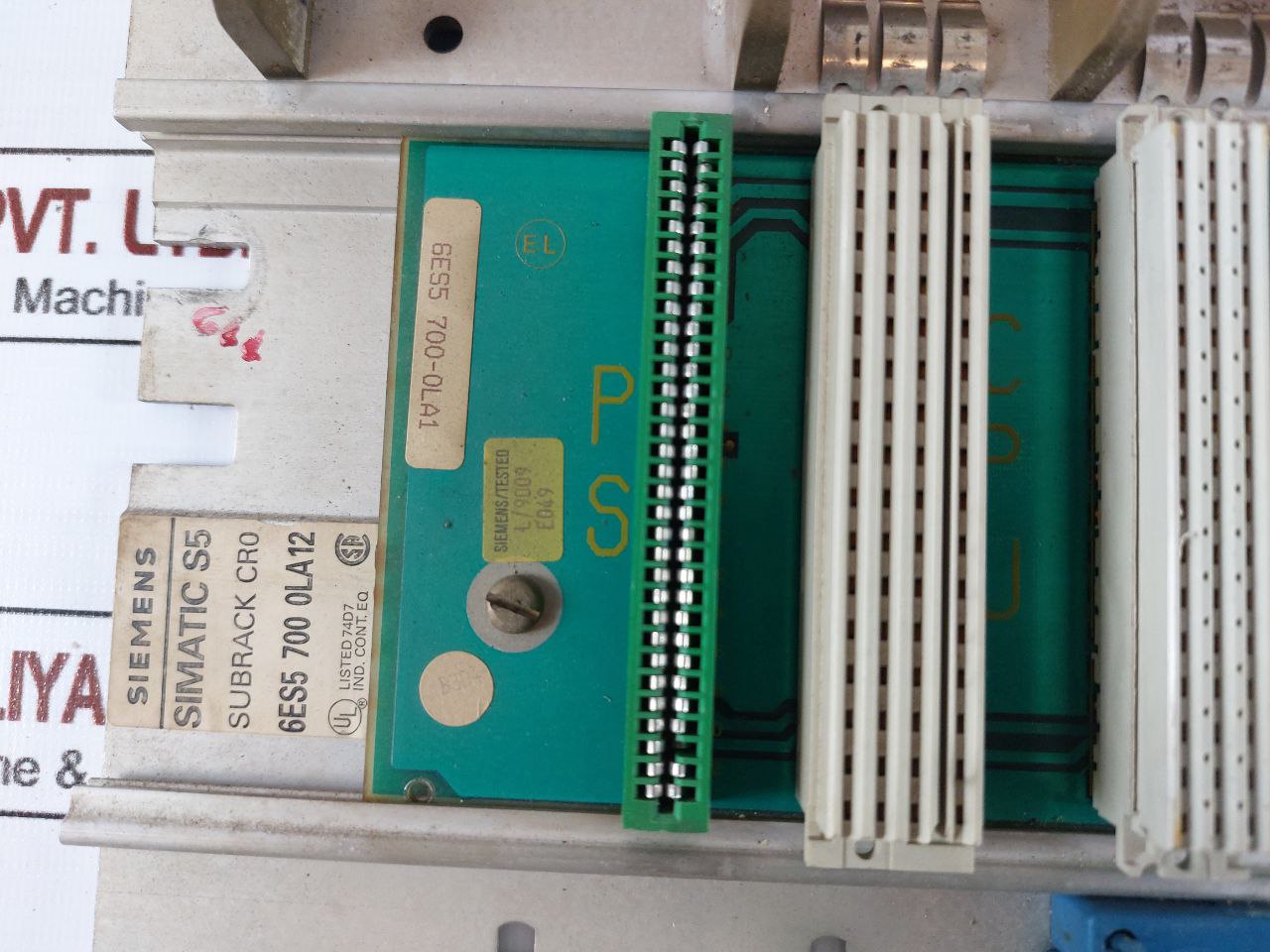 Siemens 6Es5 441-7La11,6Es5 941-7Ua13,6Es5 420-7La11,6Es5 700-0La1 Module Rack