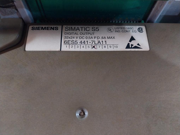 Siemens 6Es5 441-7La11,6Es5 941-7Ua13,6Es5 420-7La11,6Es5 700-0La1 Module Rack