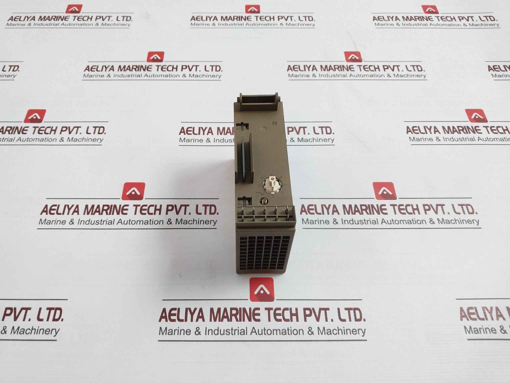 Siemens 6Es5 441-8Ma11 Digital Output Unit 5W 8X24Vdc/0.5A