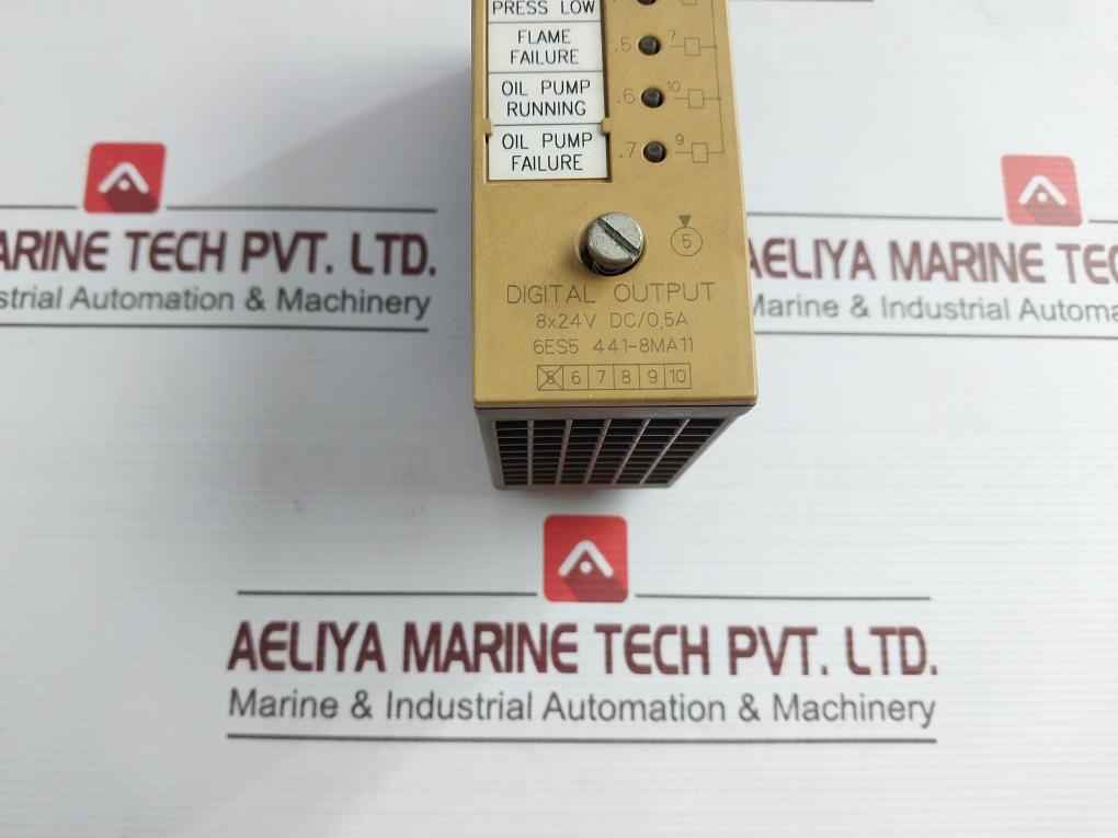 Siemens 6Es5 441-8Ma11 Digital Output Unit 8X24V Dc/0.5A 5W