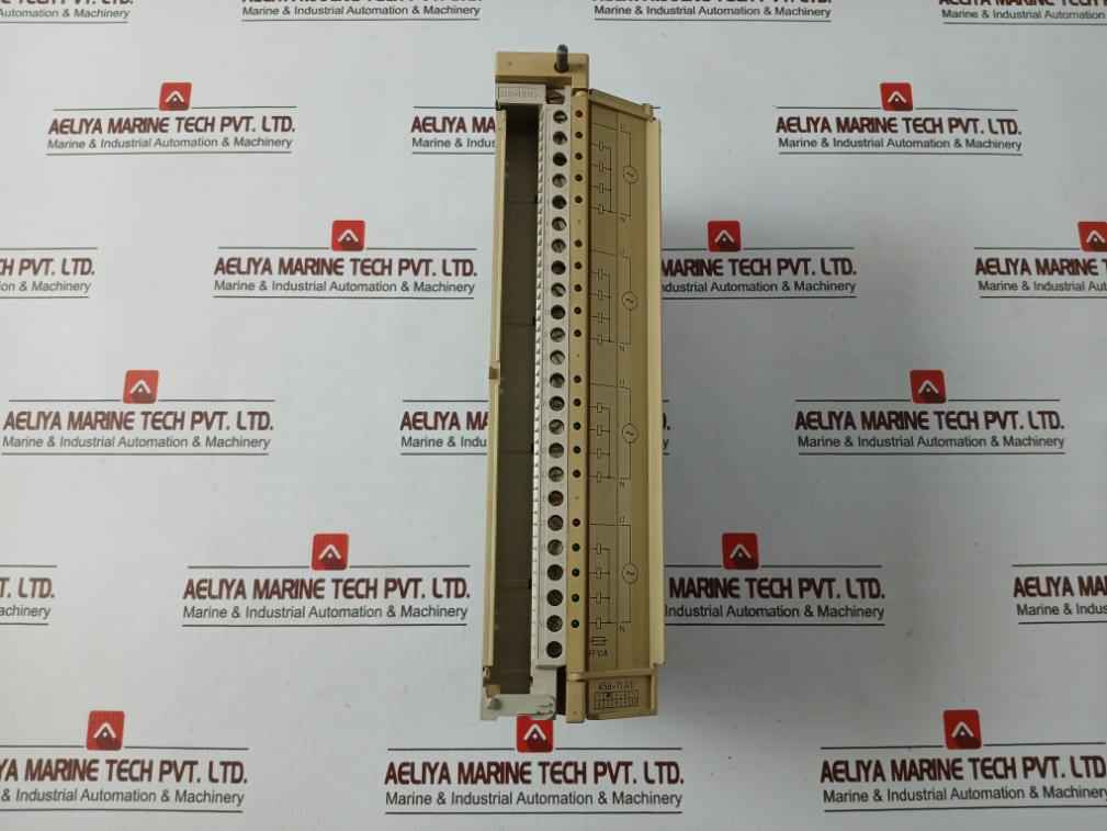 Siemens 6Es5 456-7La11 Simatic S5 Digital Output Module 115 V