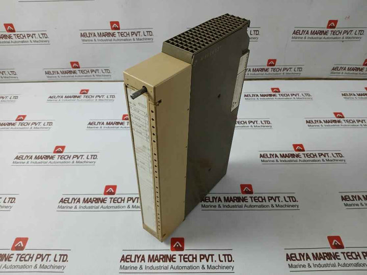 Siemens 6Es5 456-7La11 Simatic S5 Digital Output Module 115 V