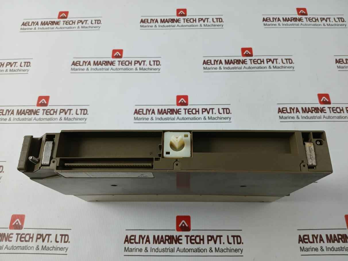 Siemens Simatic S5 6Es5 458-7Lb11 Relay Output Module 240V Ac