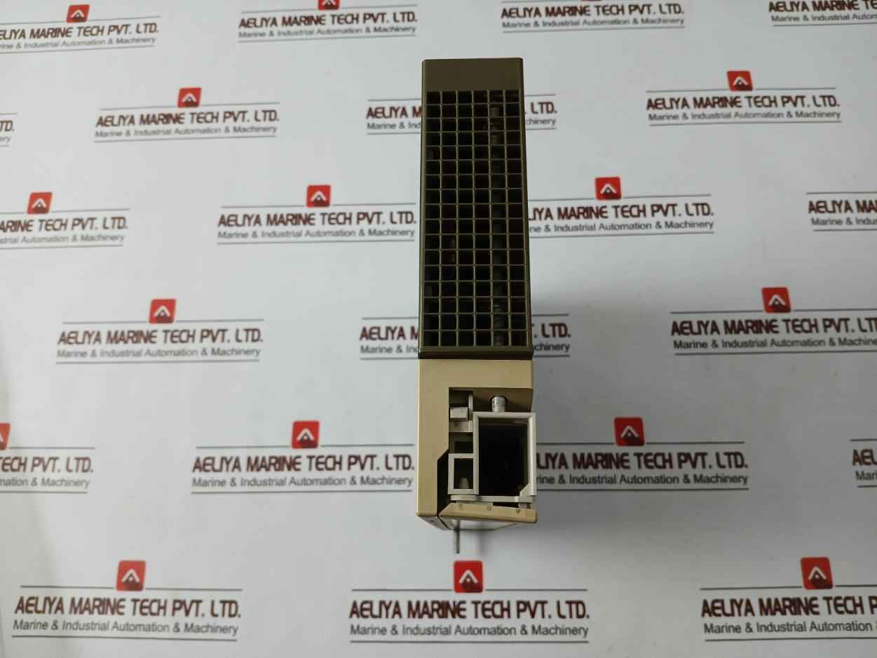 Siemens Simatic S5 6Es5 458-7Lb11 Relay Output Module 240V Ac