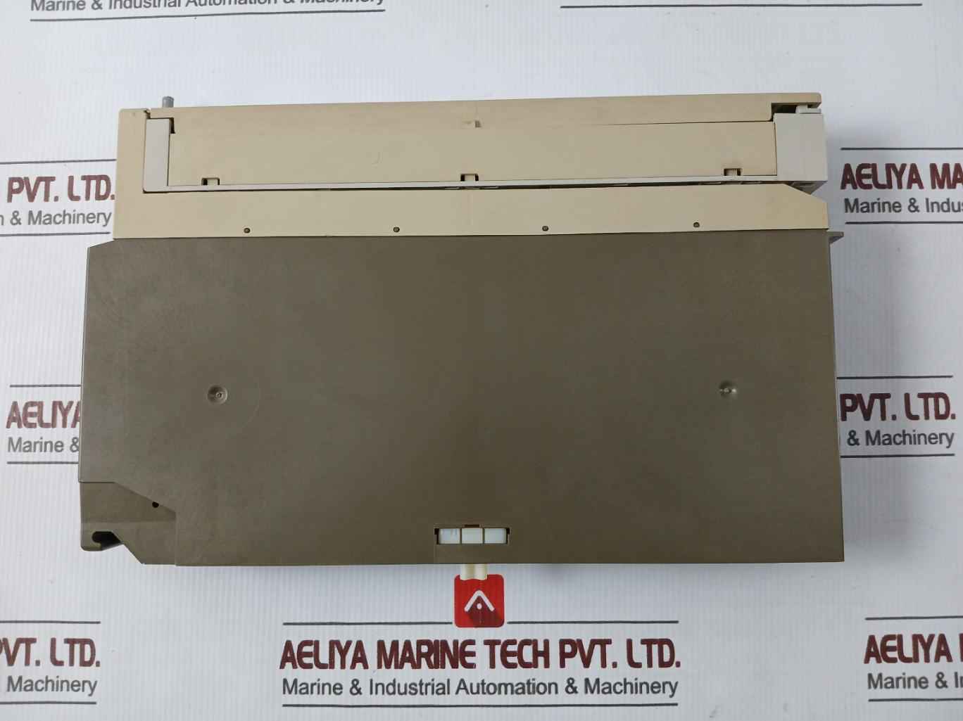 Siemens Simatic S5 6Es5 458-7Lb11 Relay Output Module 240V Ac