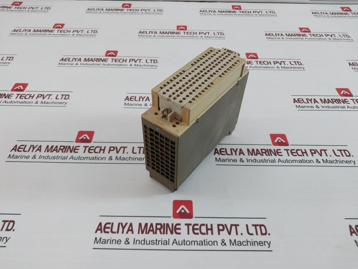 Siemens 6Es5 482-8Ma12 Digital Input-output Module 32X24Vdc 0.1A 0.5A