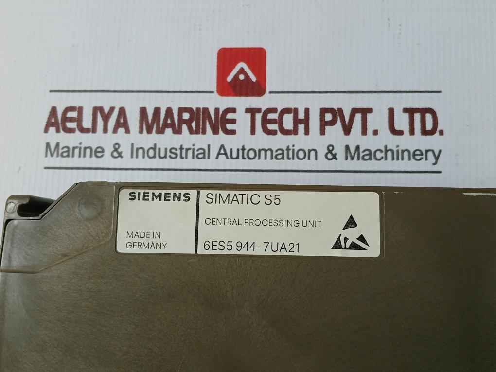 Siemens Simatic S5 6Es5 944-7Ua21&nbsp; Central Processing Unit 115U X2 To 8/1
