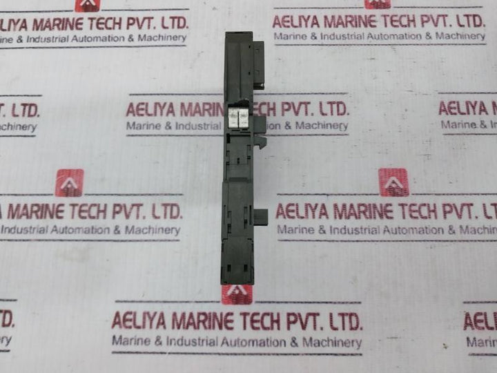 Siemens 6Es7131-4Bb01-0Ab0 Electronic Module W/ Terminal Block 193-4Ca20-0Aa0
