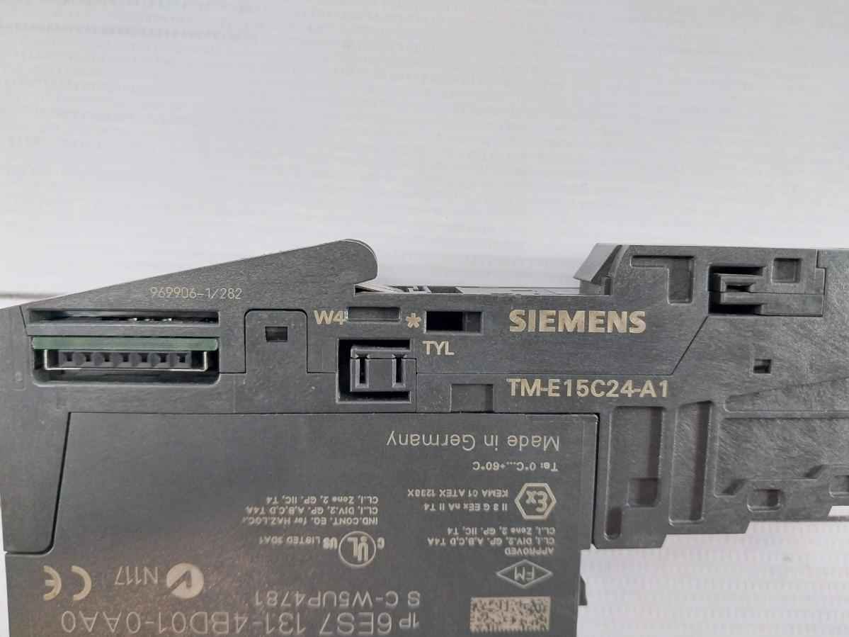 Siemens 6Es7 131-4Bd01-0Aa0 Digital Input Electronic Module Assembly Simatic S7