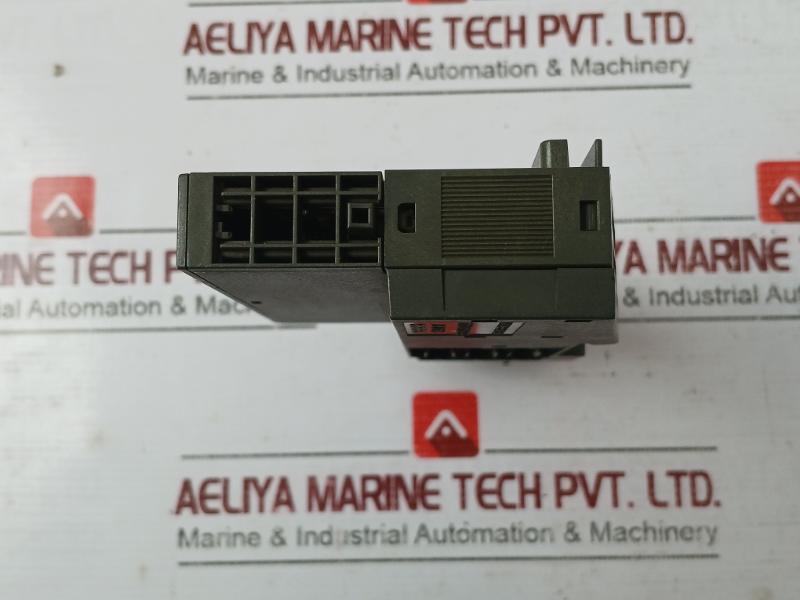 Siemens 6Es7 132-4Bd00-0Aa0 Digital Output Module Tm-e15S24-01