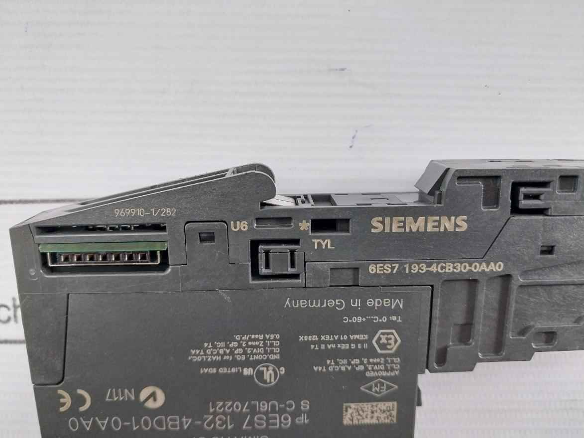 Siemens 6Es7 132-4Bd01-0Aa0 Simatic S7 Digital Output Module 0C+60C 0.5A