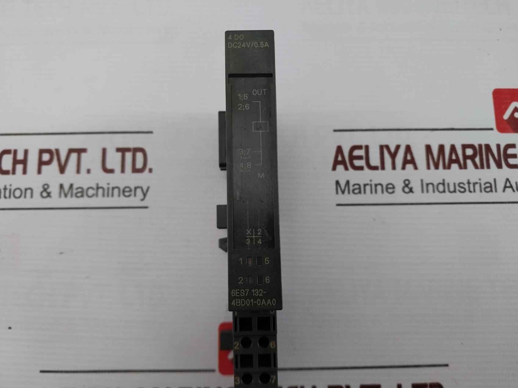 Siemens 6Es7 132-4Bd01-0Aa0 Simatic S7 Digital Output Module 0C+60C 0.5A