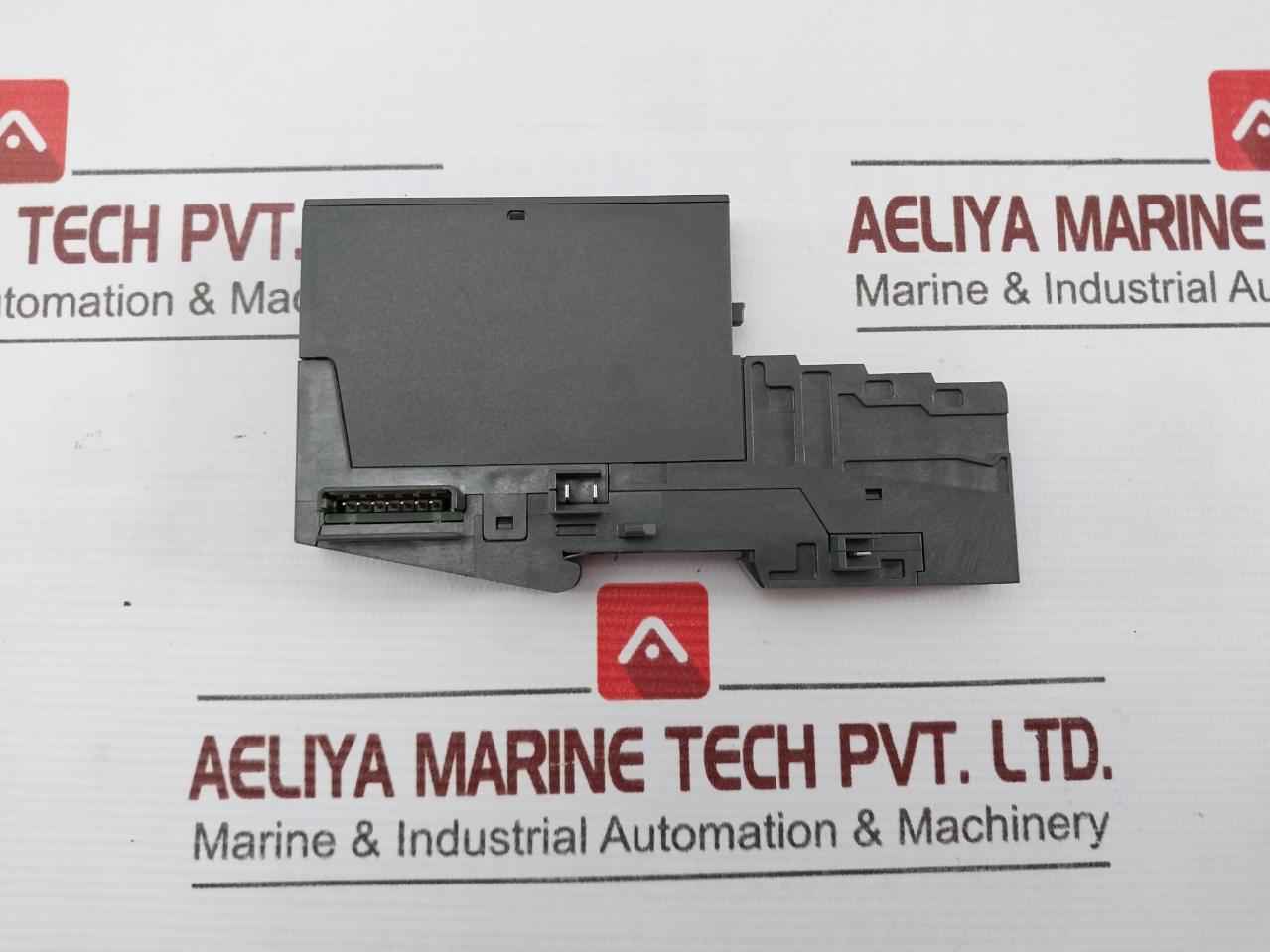 Siemens 6Es7 132-4Bd01-0Aa0 Simatic S7 Digital Output Module 0C+60C 0.5A