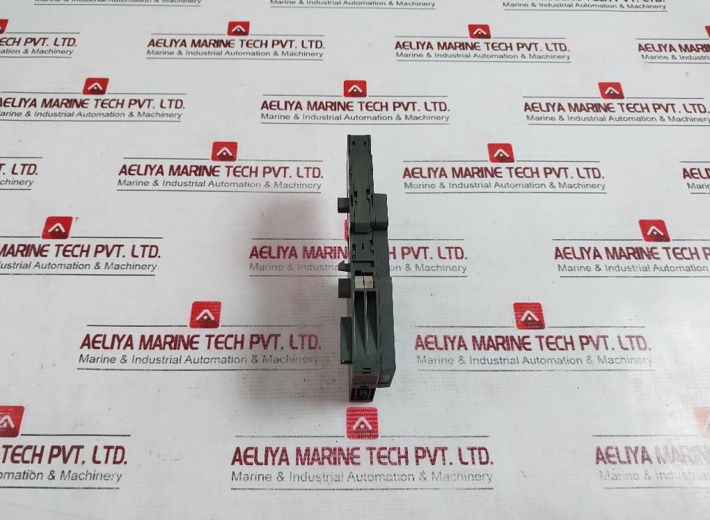 Siemens 6Es7 132-4Bd32-0Aa0 Electronic Module S C-x8U77956 4 Do Dc24V/2A